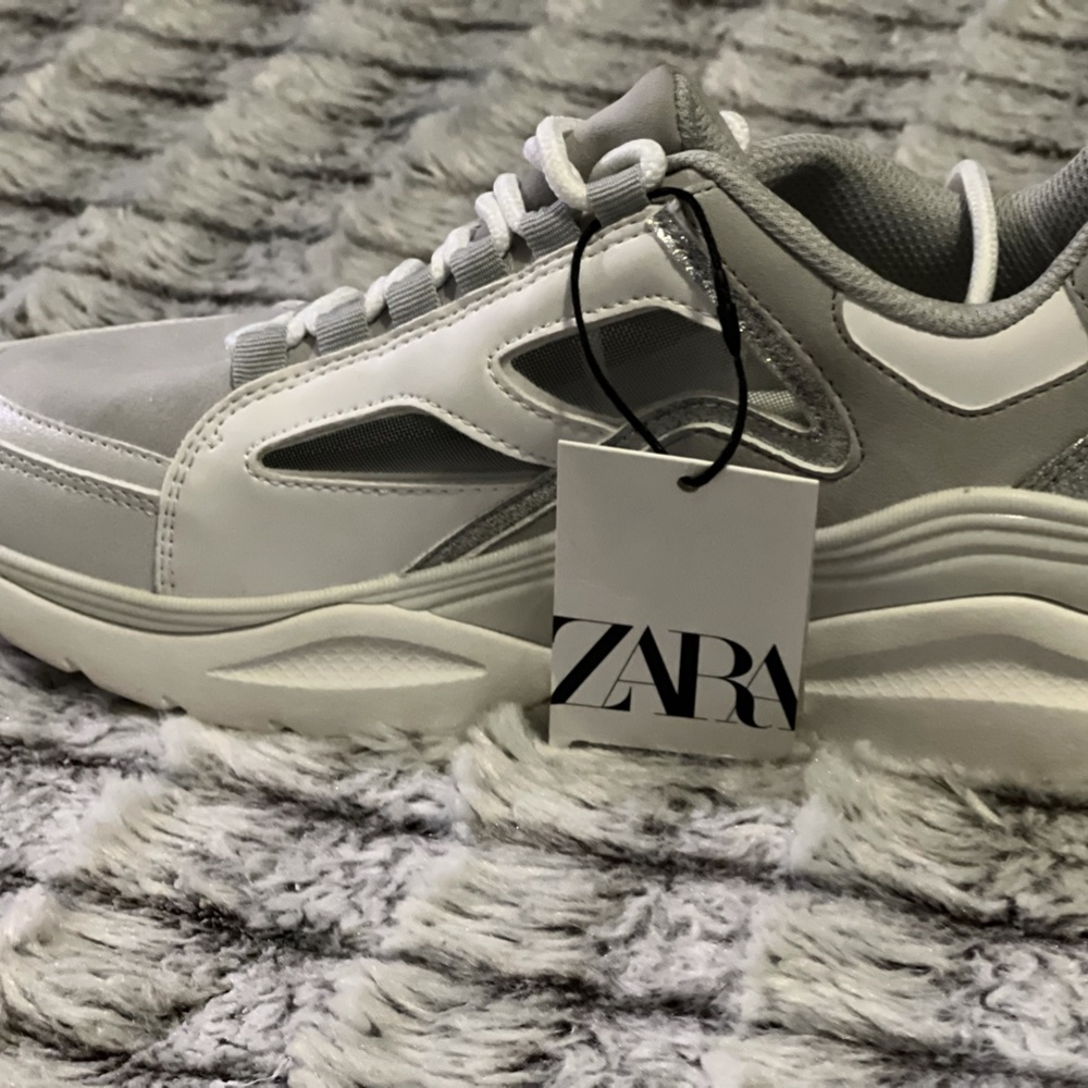 NWT White and Grey Zara Sneakers - Picture 16 of 16
